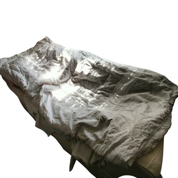 AT HOME! ECRU & CREAM HEAVY DAMASK W/CREAM INSETS LUXURY COMFORTER! QUEEN SIZE! - Picture 7 of 12